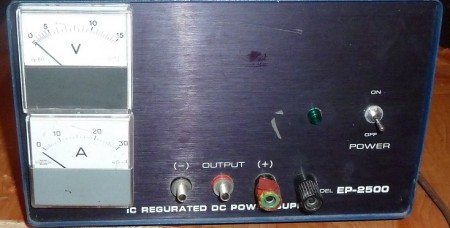 IC - EP-2500  Regurated Dc Power 